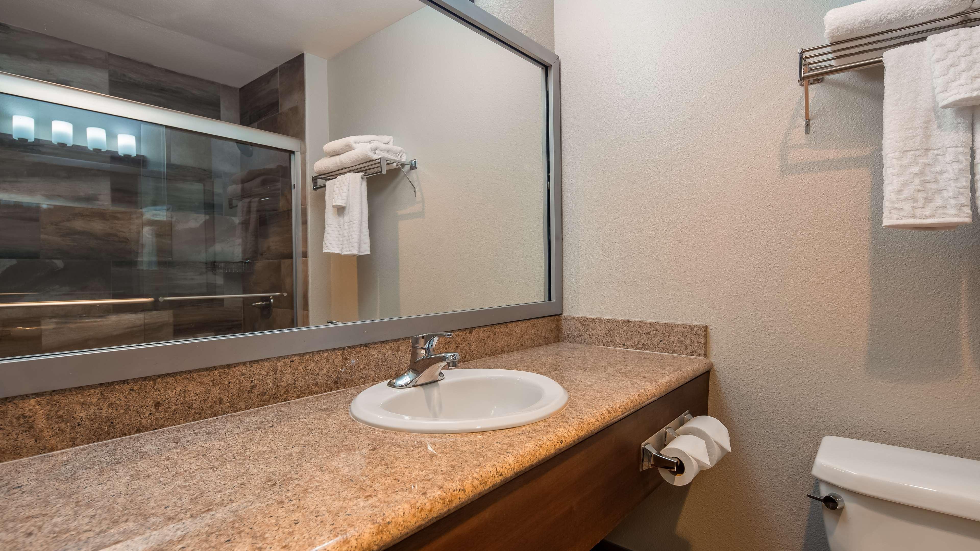 Best Western Plus Vineyard Inn Livermore Exteriör bild