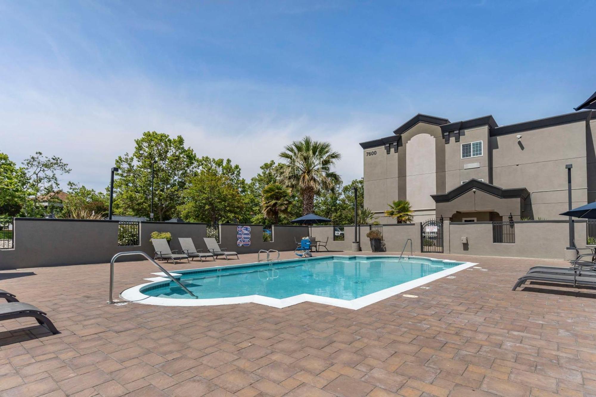 Best Western Plus Vineyard Inn Livermore Exteriör bild